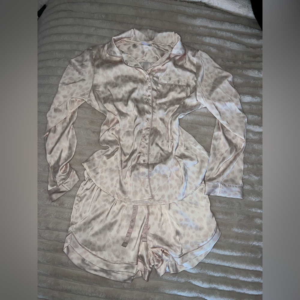 PJ silk set